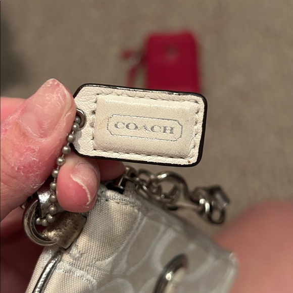3 Vintage Coach Wristlets - Picture 8 of 14